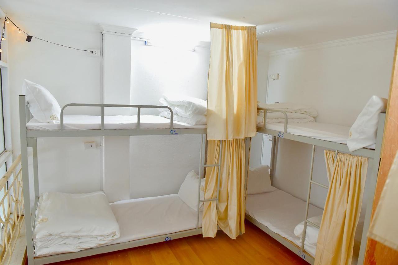 Feliz Hostel Hanoi Exterior photo